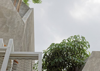 1 cong trinh cua delution dcca6688 - Mẫu nhà đẹp phong cách thiết kế tối giản : The Twins House - DELUTION