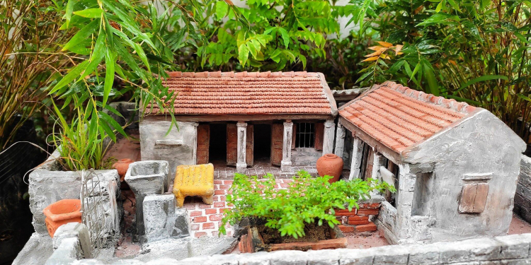 nha ngoi don so tam long rong mo fbf497f5 - Nhà ngói đơn sơ tấm lòng rộng mở