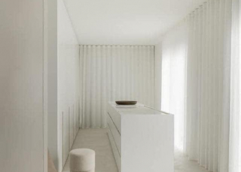 sau khi vut bot do dac xung quanh minh ban e34fc1c1 - Phong cách sống tối giản như người Nhật sau khi vut bot do dac xung quanh minh ban e34fc1c1 - Phong cách sống tối giản như người Nhật