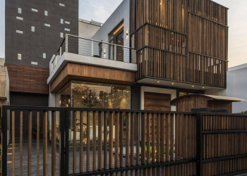 nha pho 3 tang hien dai cua vo chong gia 89ab18c8 - Nhà phố 3 tầng hiện đại của vợ chồng gia chủ doanh nhân thích tổ chức tiệc tùng